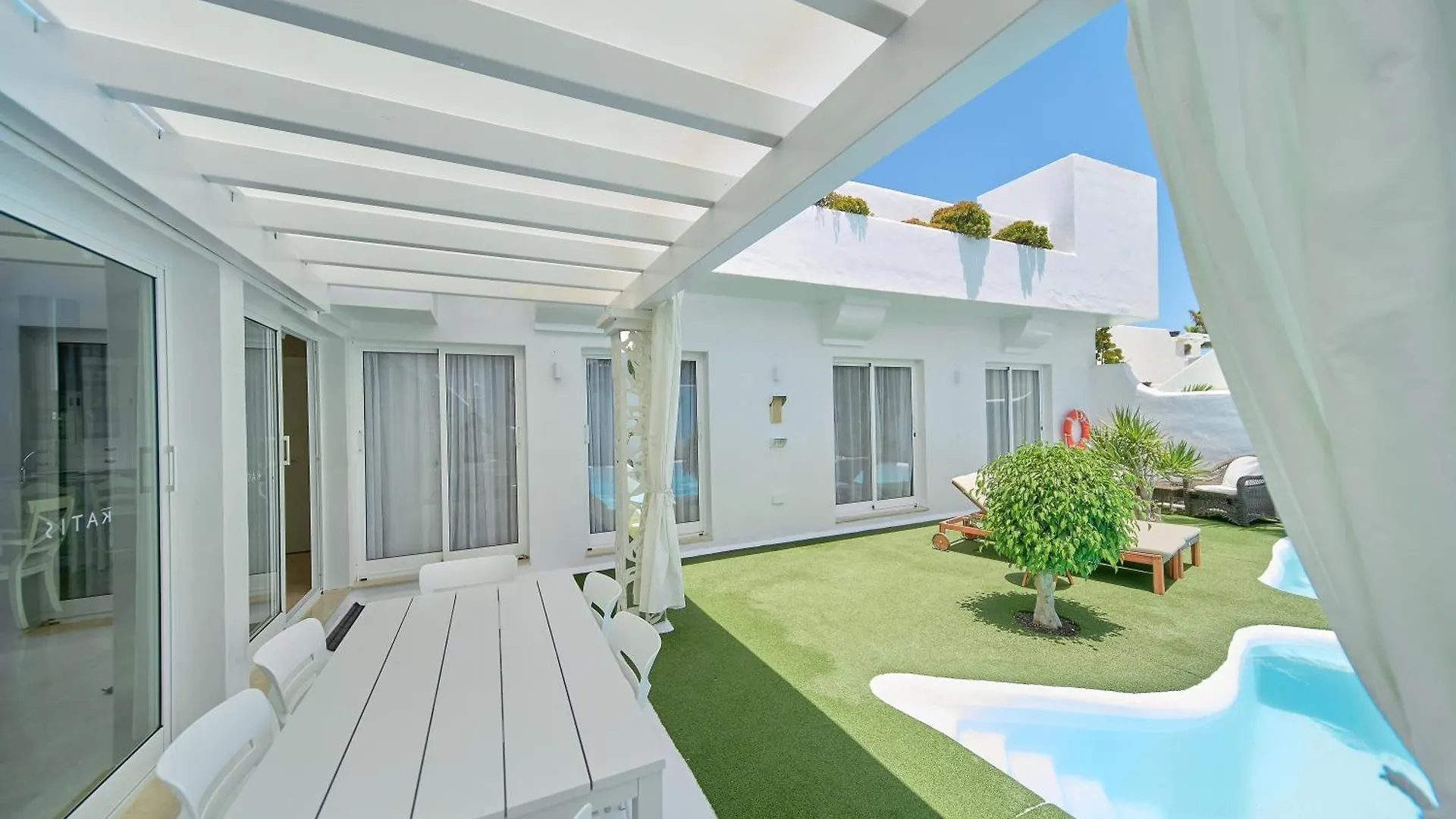 Ośrodek wypoczynkowy Katis Villas Boutique In Bahiazul Corralejo