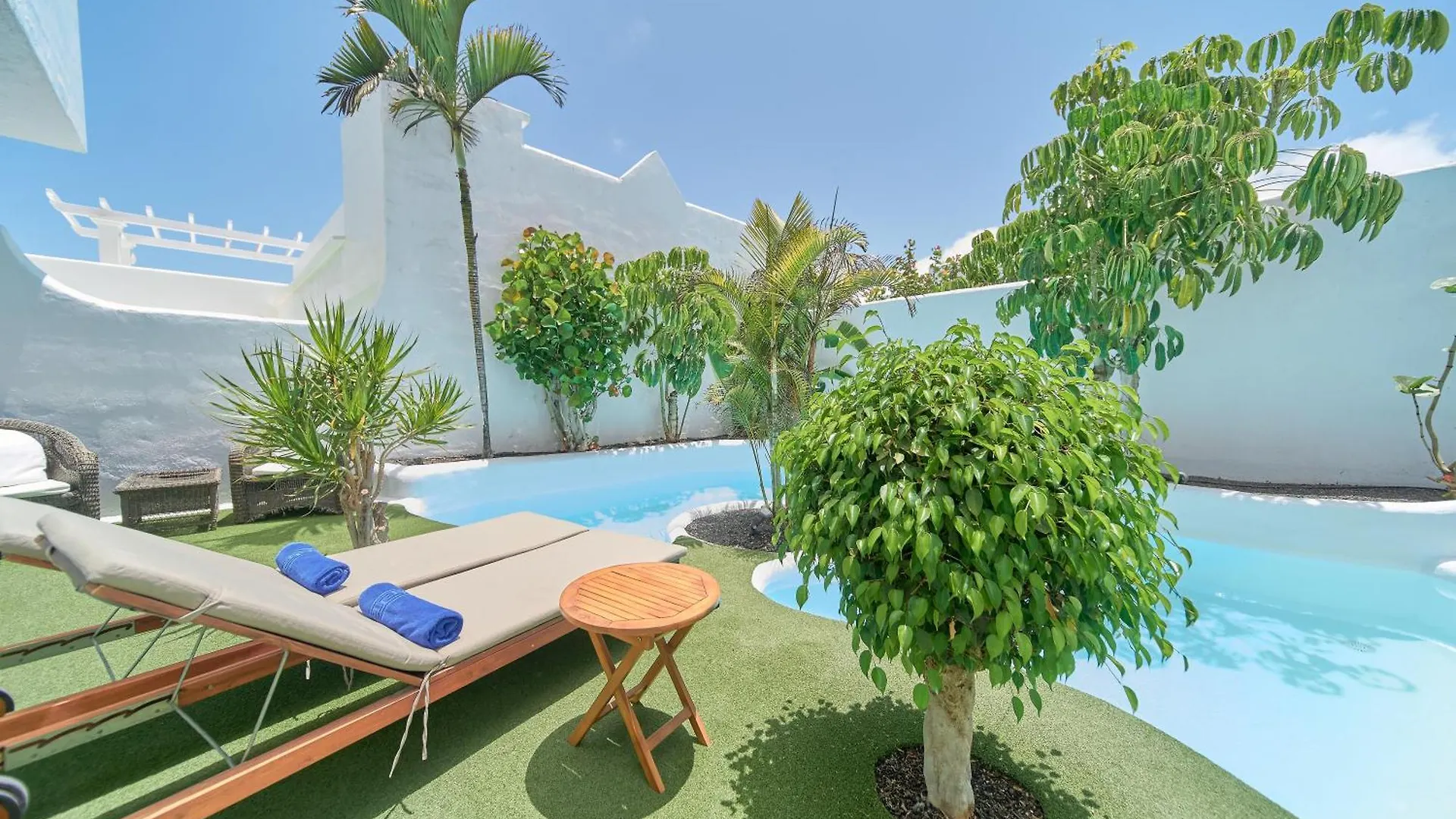 Katis Villas Boutique In Bahiazul Corralejo