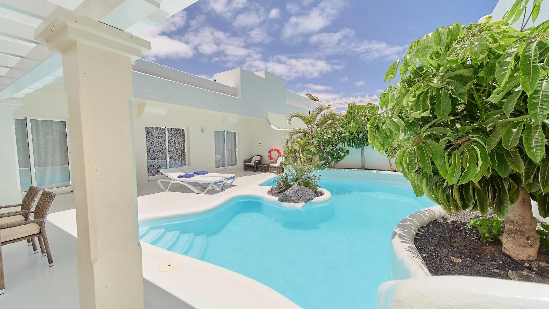 Katis Villas Boutique In Bahiazul Corralejo
